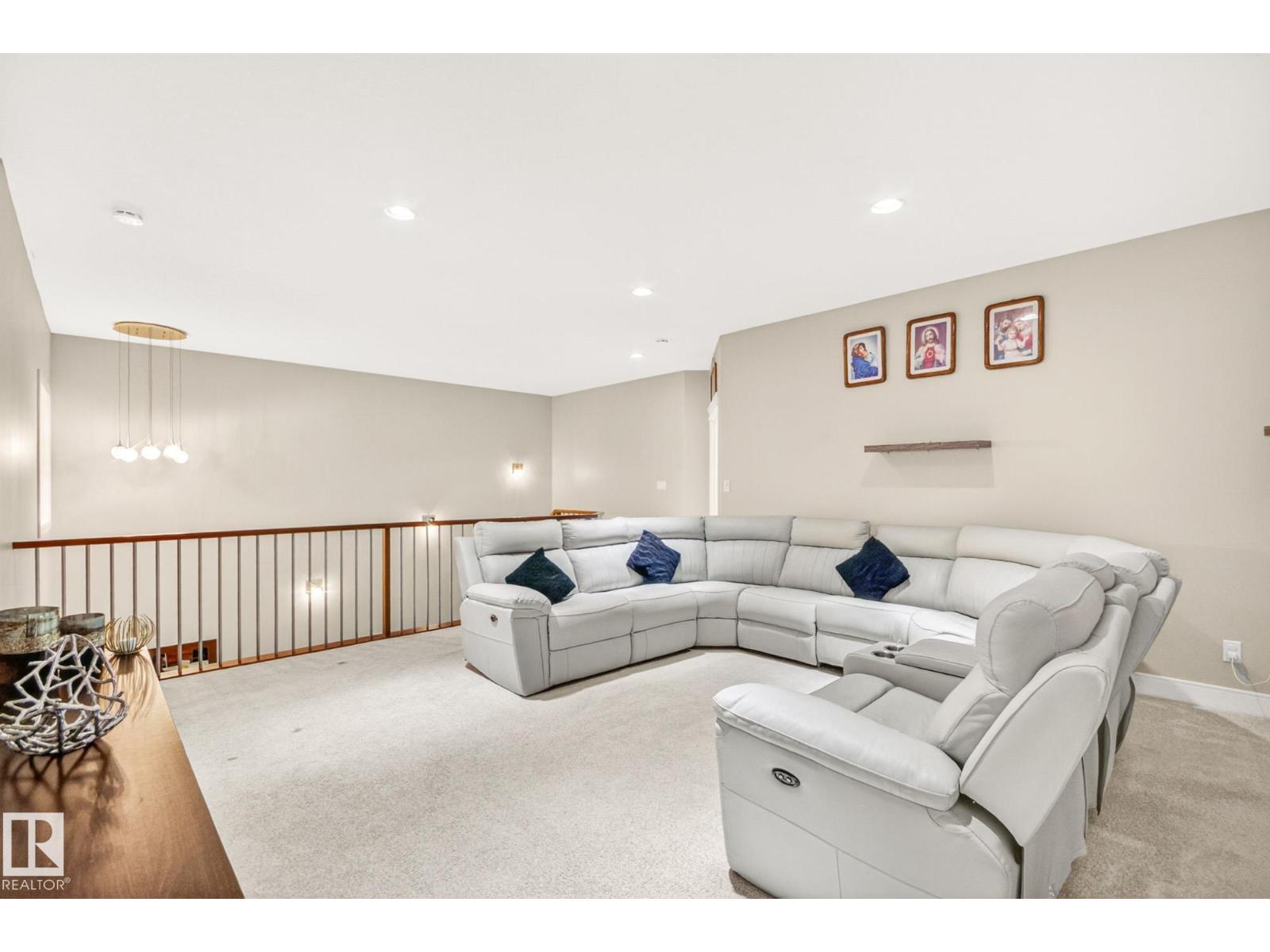 5803 32 ST NE - 21