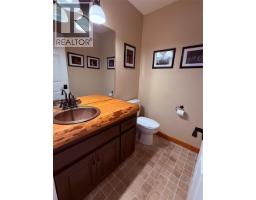 5179 Riverview Road, Fairmont Hot Springs, BC V0B1L1 Photo 37