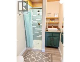 5179 Riverview Road, Fairmont Hot Springs, BC V0B1L1 Photo 58