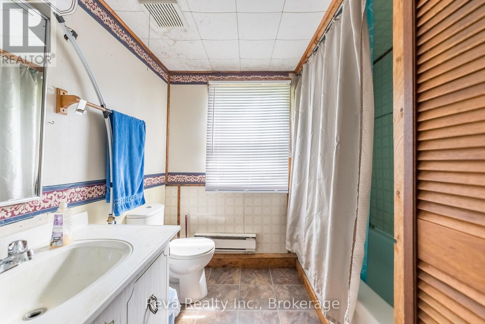 1535 NORTH BAPTISTE LAKE ROAD - 11
