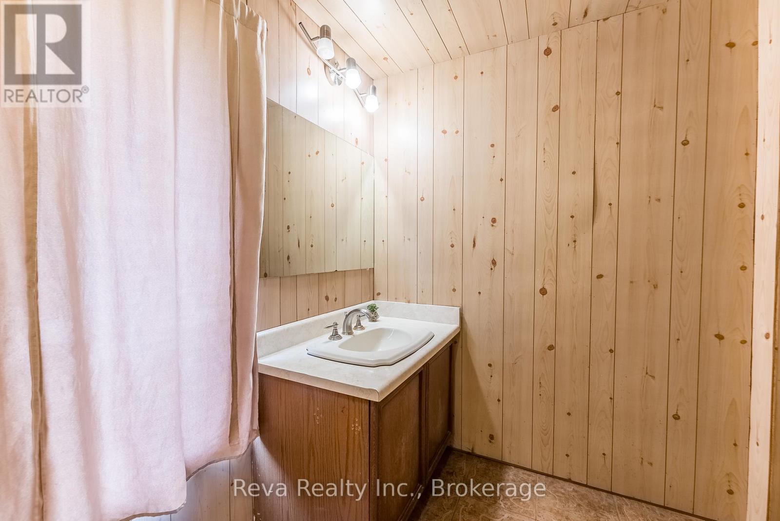 1535 NORTH BAPTISTE LAKE ROAD - 35