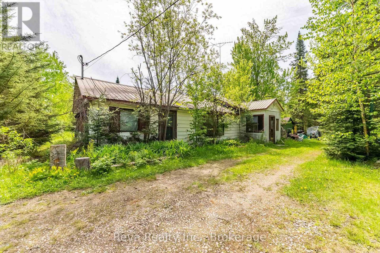 1535 NORTH BAPTISTE LAKE ROAD - 37