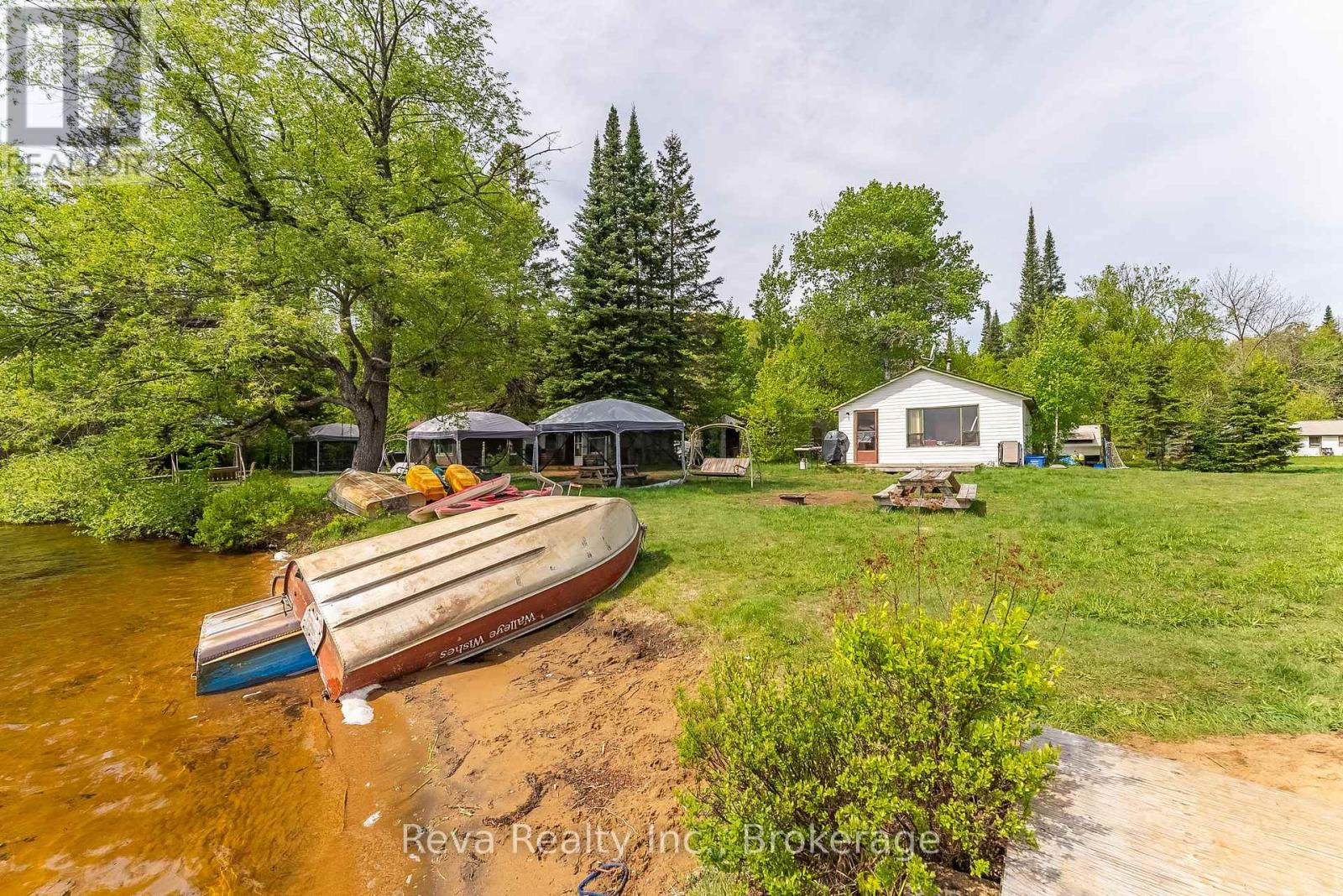 1535 NORTH BAPTISTE LAKE ROAD - 42