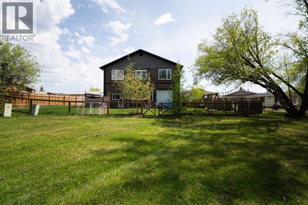 336 Ermine Crescent, Fort McMurray