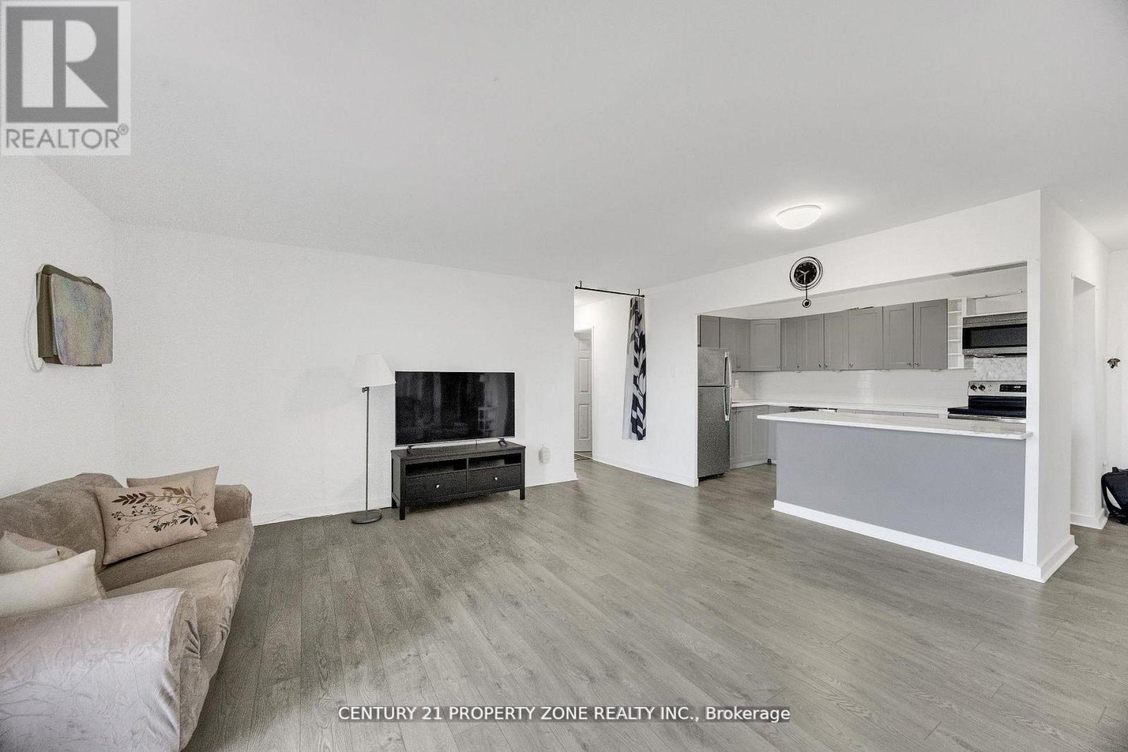 #610 583 MORNINGTON AVENUE - 27