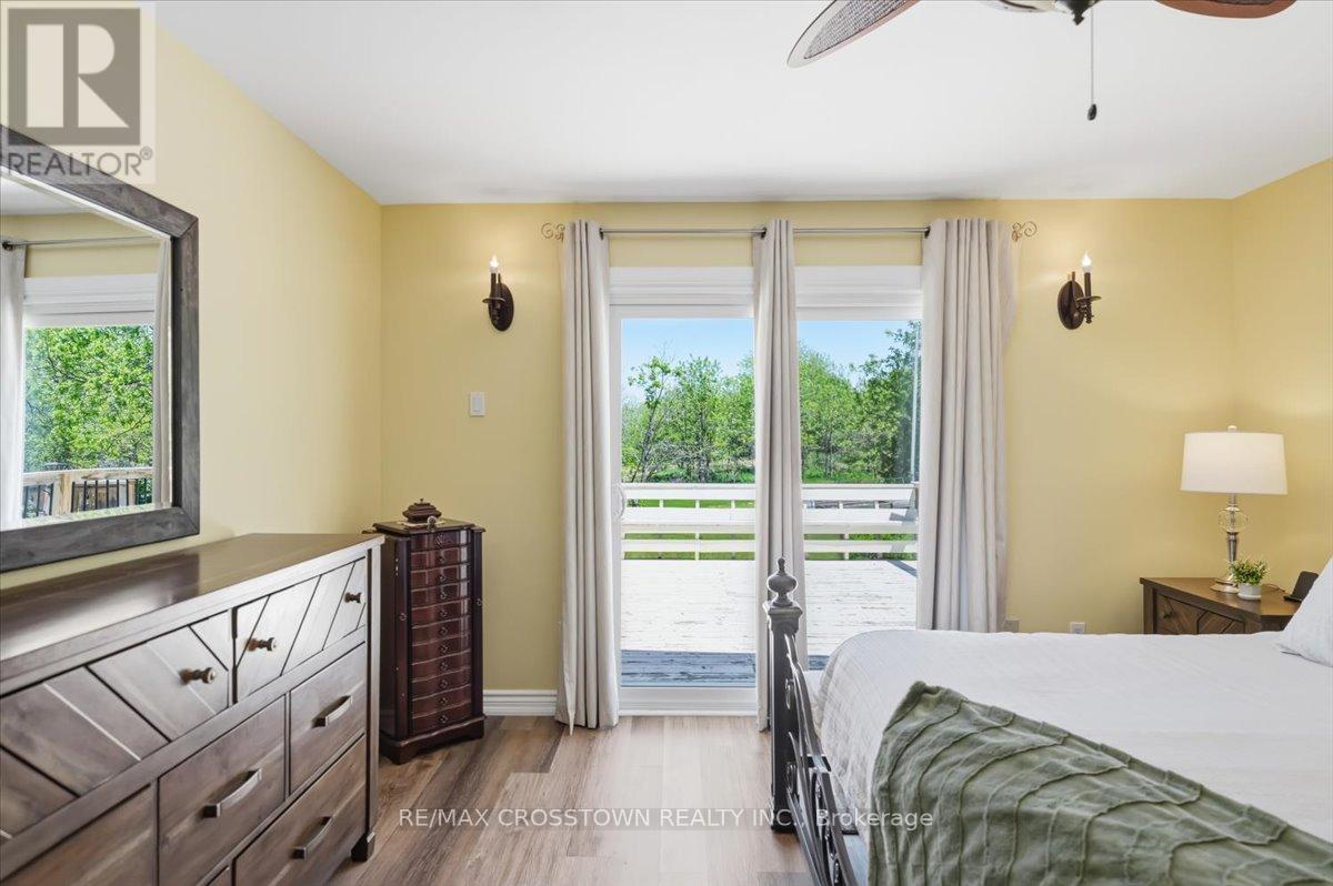 1074 MILLHAVEN ROAD - 18