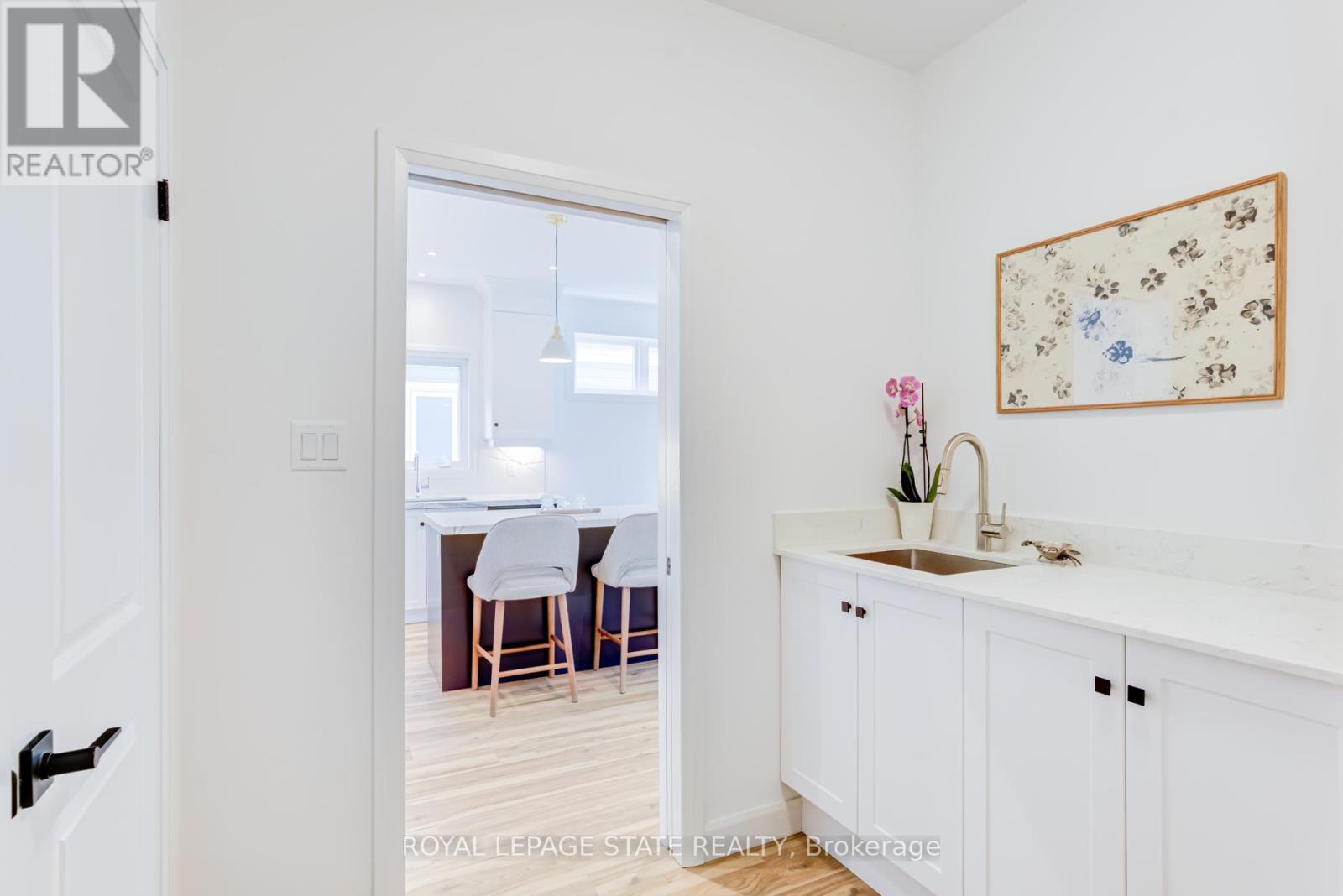 39 BEACHWALK CRESCENT - 25