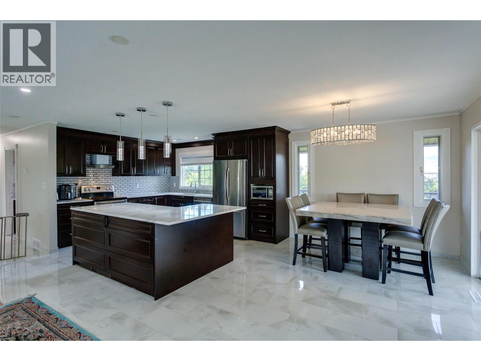 610 Ziprick Road - 12