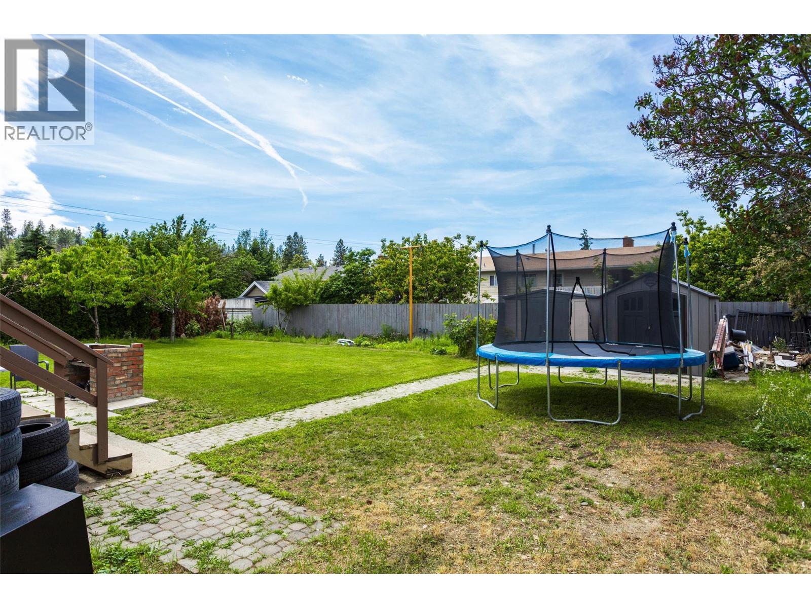 610 Ziprick Road - 31