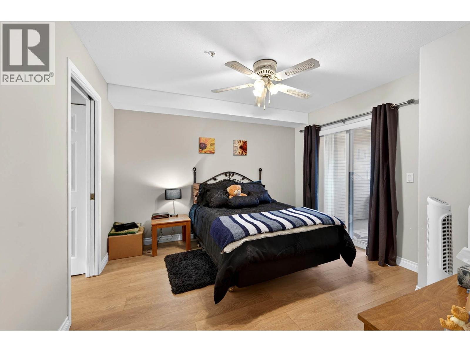 #201 860 Nicolani Drive - 11