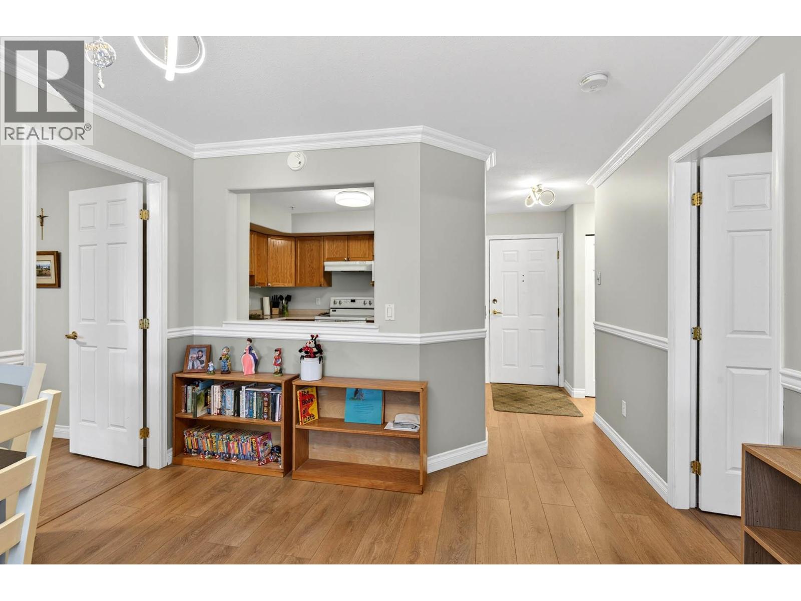 #201 860 Nicolani Drive - 6