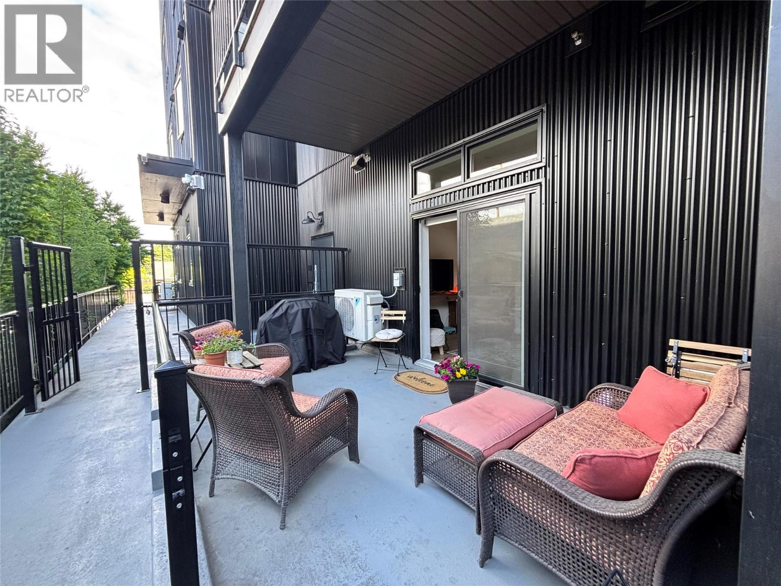 #106 660 Cawston Avenue N - 23