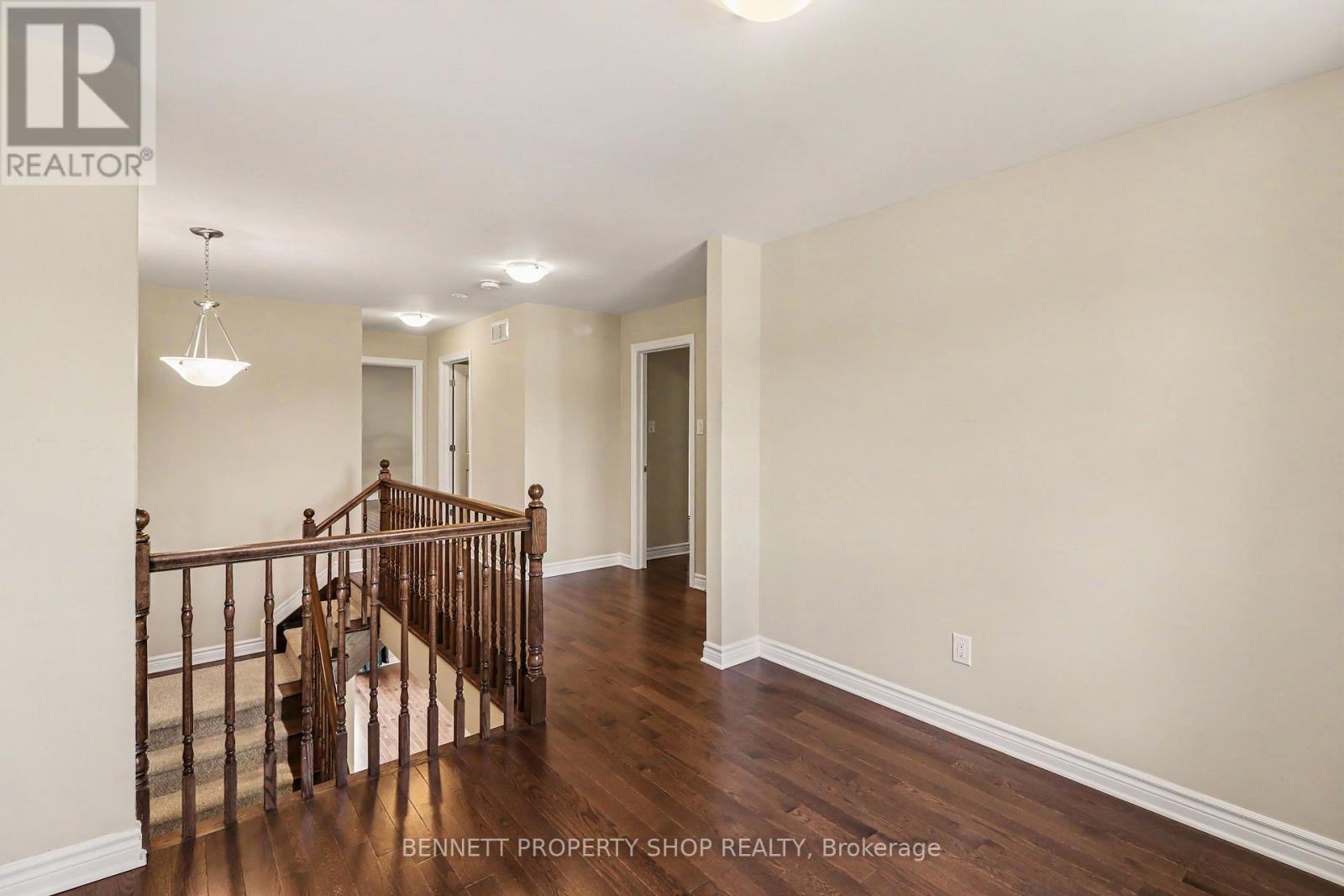 520 DES GENEVRIERS STREET - 12