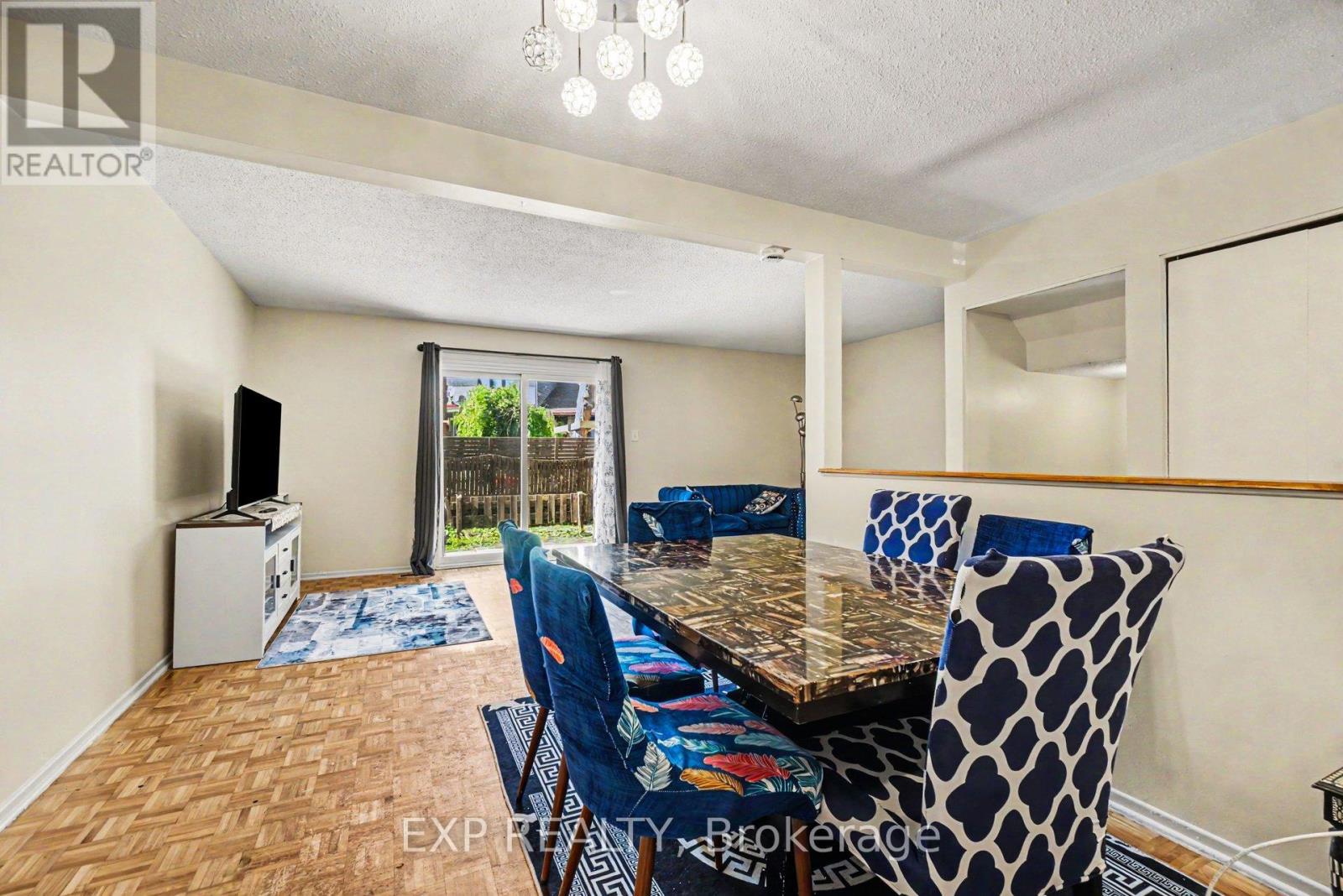 #6 1565 HERON ROAD - 9