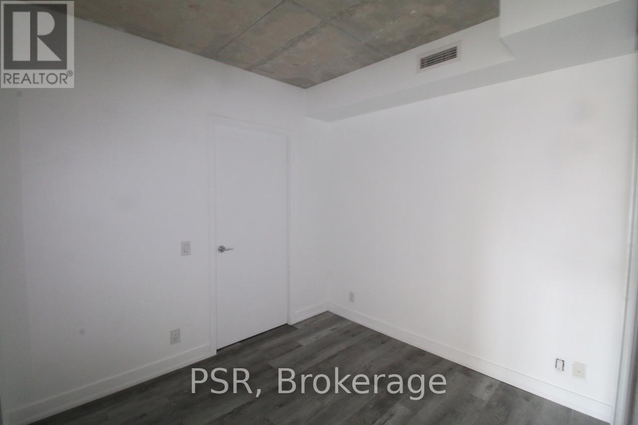 #209 2 GLADSTONE AVENUE - 7