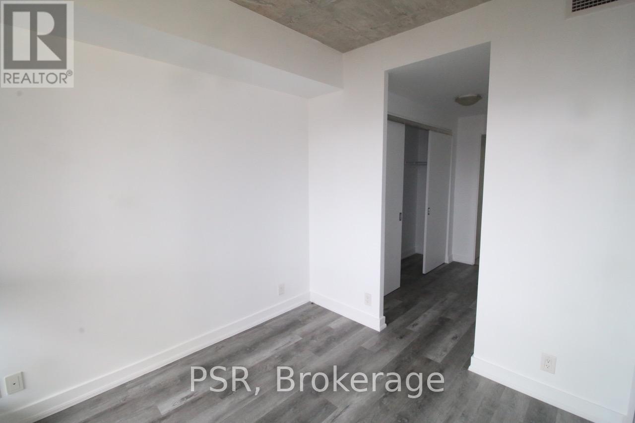#209 2 GLADSTONE AVENUE - 8