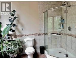 Utility room - 6300-6310 N Horse Lake Road, 100 Mile House, BC V0K2E3 Photo 13