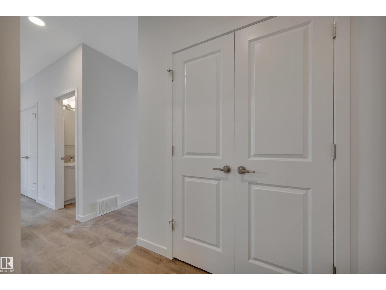 18003 73 ST NW - 21