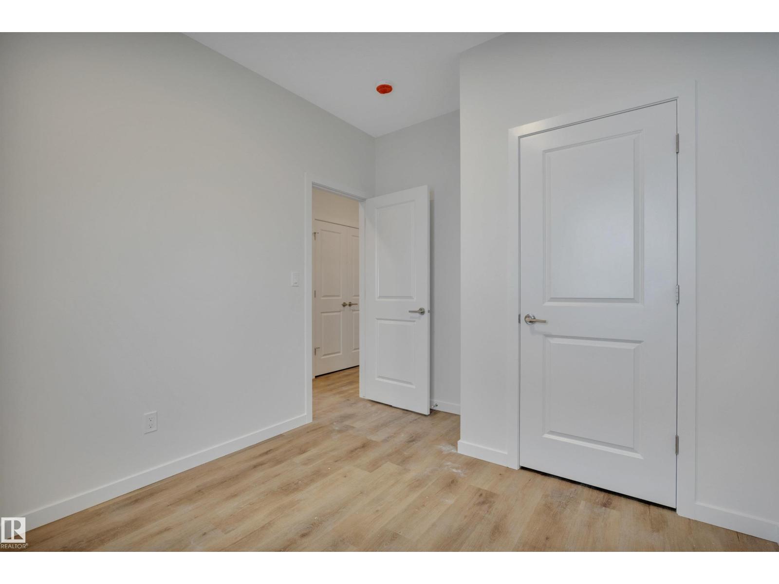 18003 73 ST NW - 19