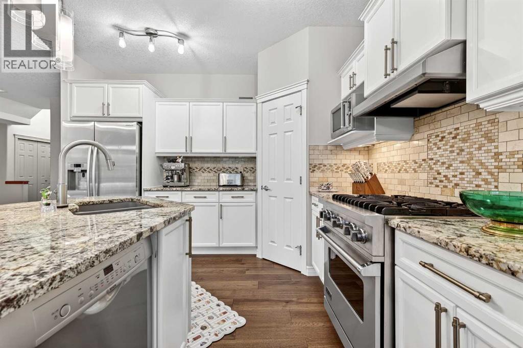 13 Cougar Ridge Circle SW - 15