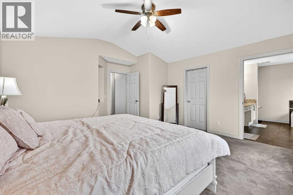 13 Cougar Ridge Circle SW - 32