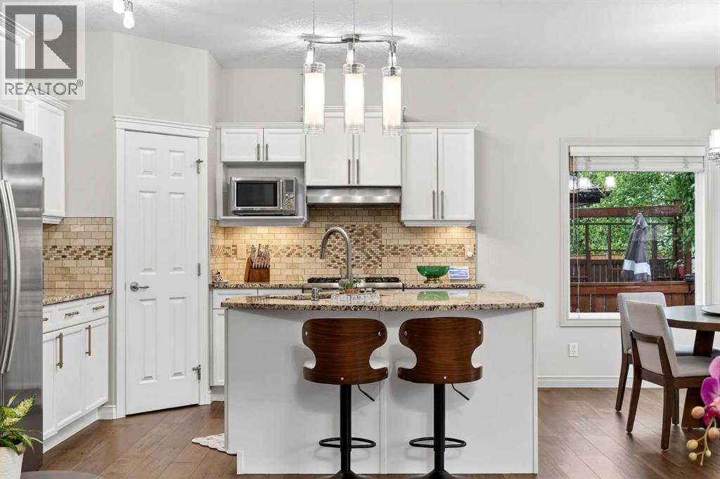 13 Cougar Ridge Circle SW - 11