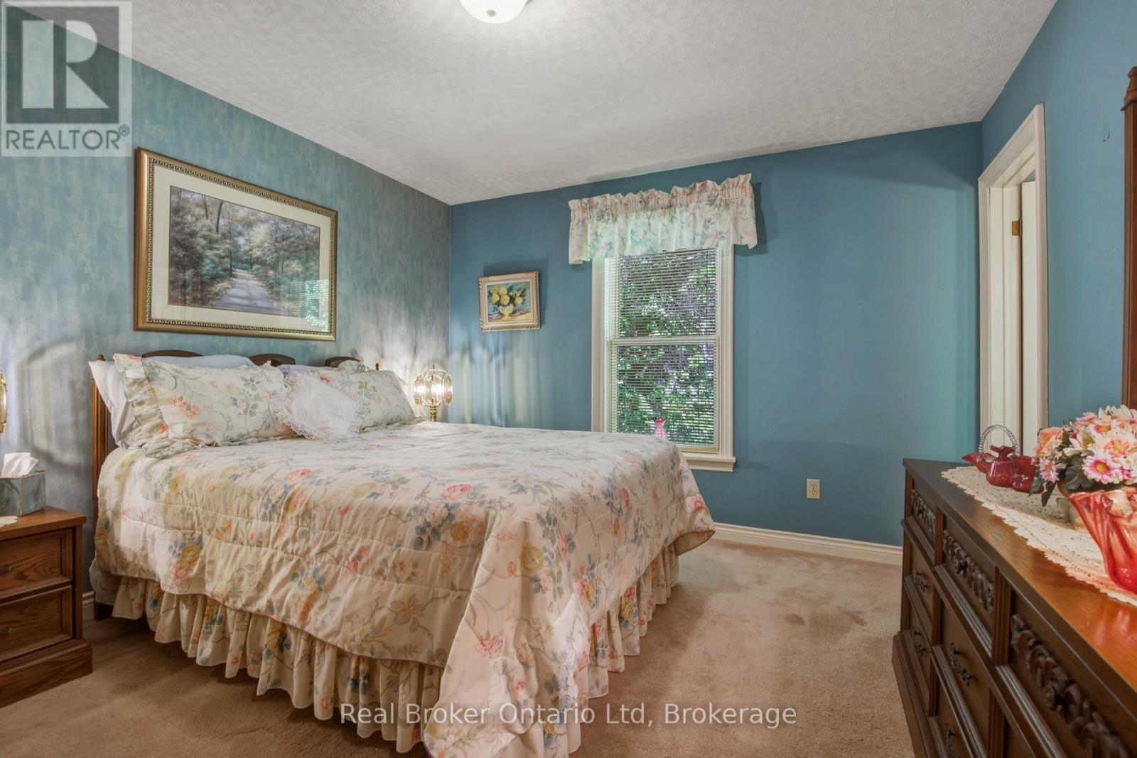 222431 DERBY-KEPPEL TOWNLINE - 16