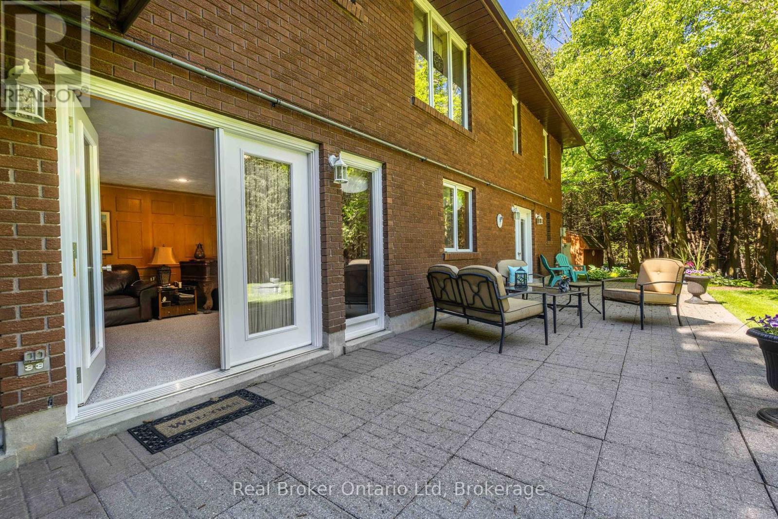 222431 DERBY-KEPPEL TOWNLINE - 25