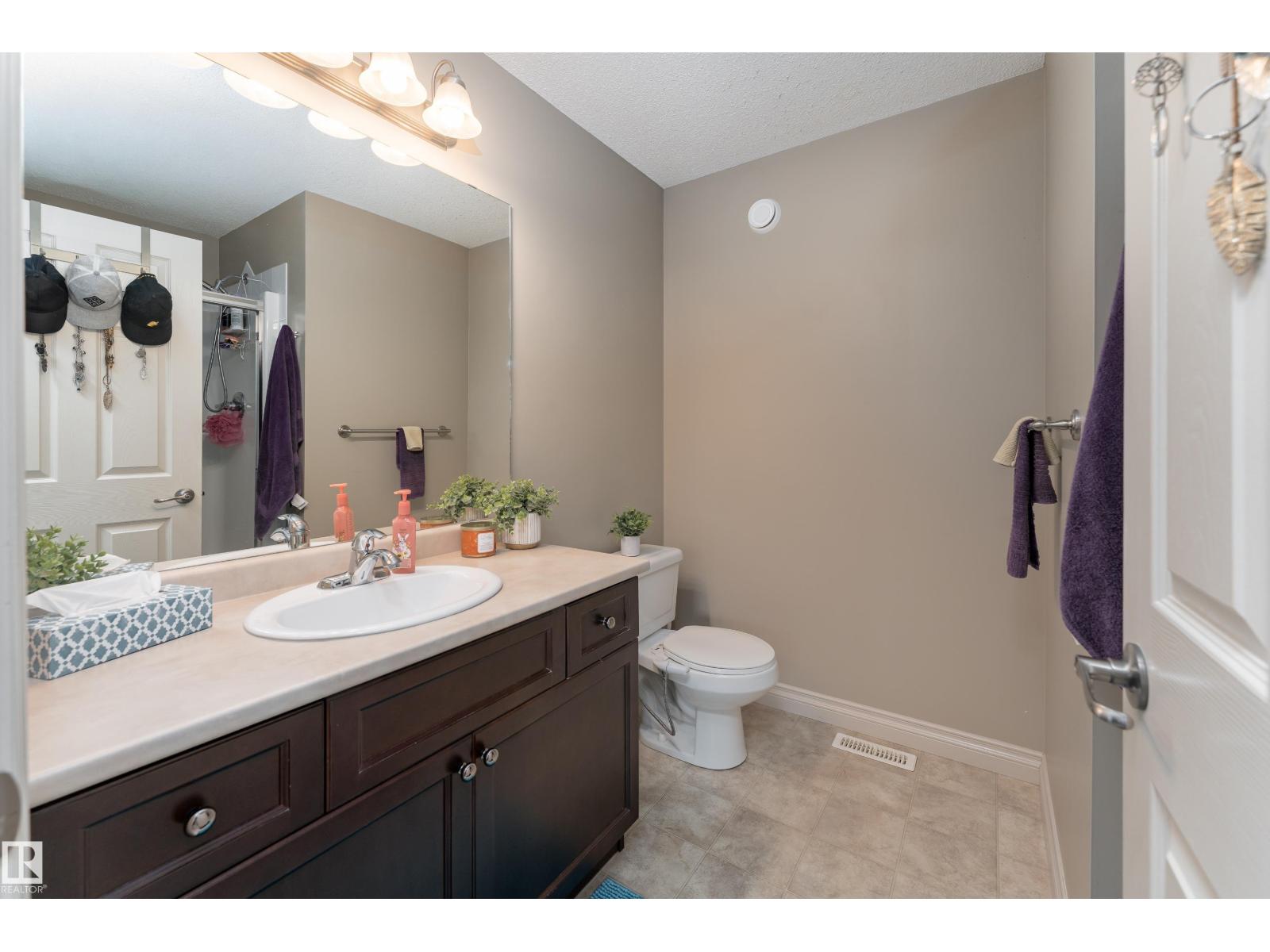 49 HARTWICK LO — photo 22