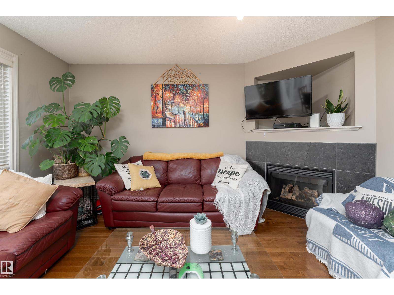 49 HARTWICK LO — photo 17