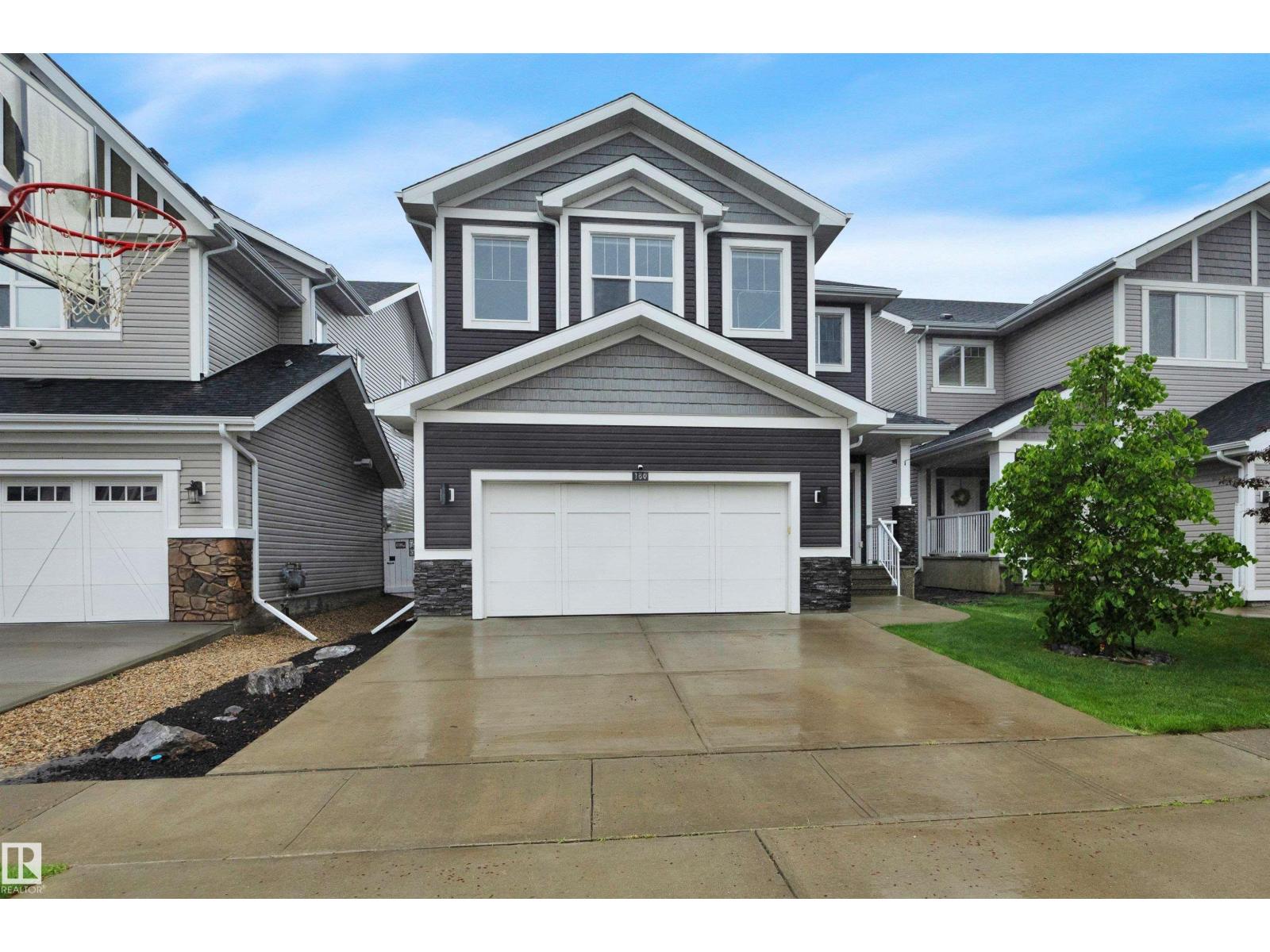 186 SHEPPARD CI exterior