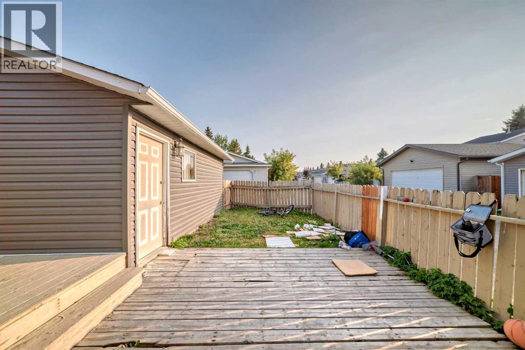 11 Martinwood Road NE - 39