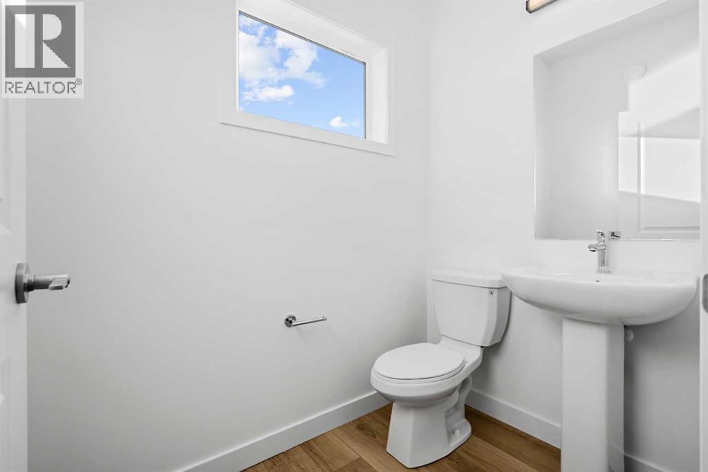 #1416 25 Wildwoods Court SW - 20
