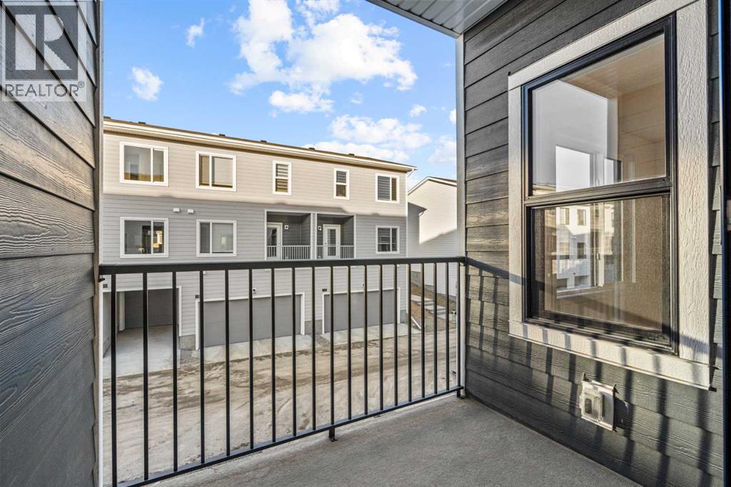 #1416 25 Wildwoods Court SW - 19