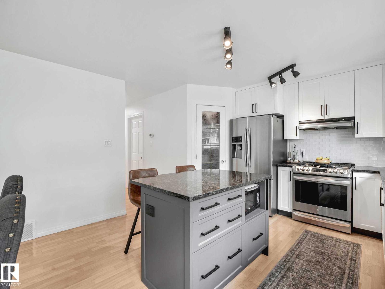 920 HALIBURTON RD NW - 26