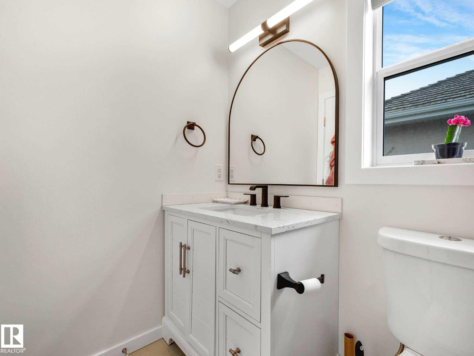 920 HALIBURTON RD NW - 37
