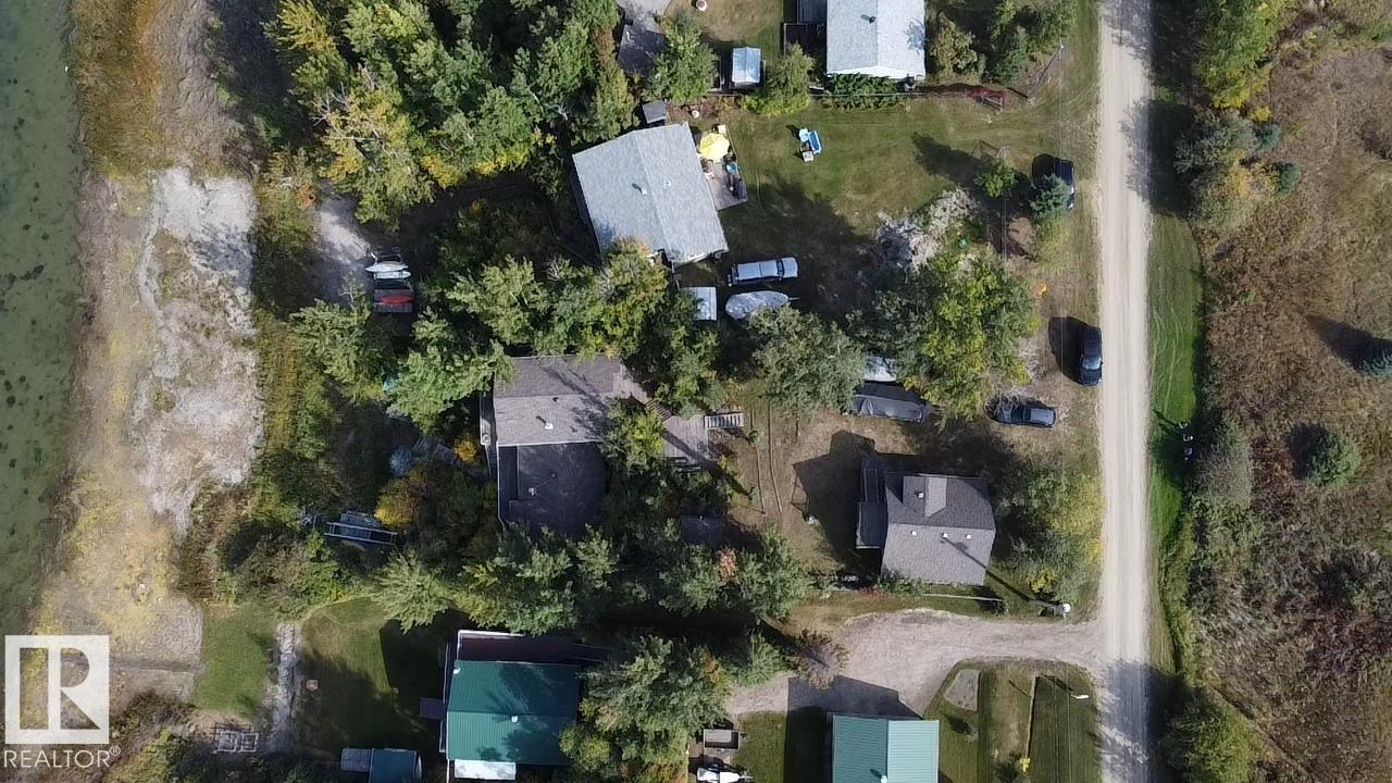 15 52515 Range Road 52 - 57