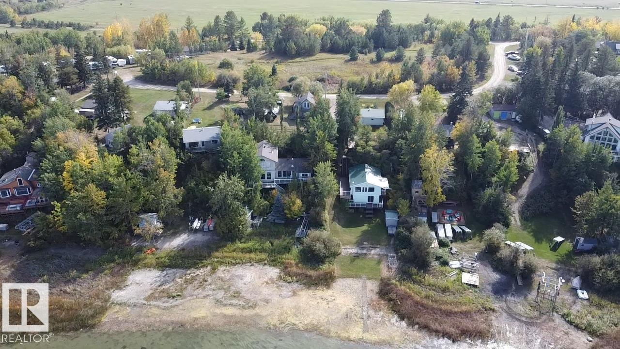 15 52515 Range Road 52 - 53