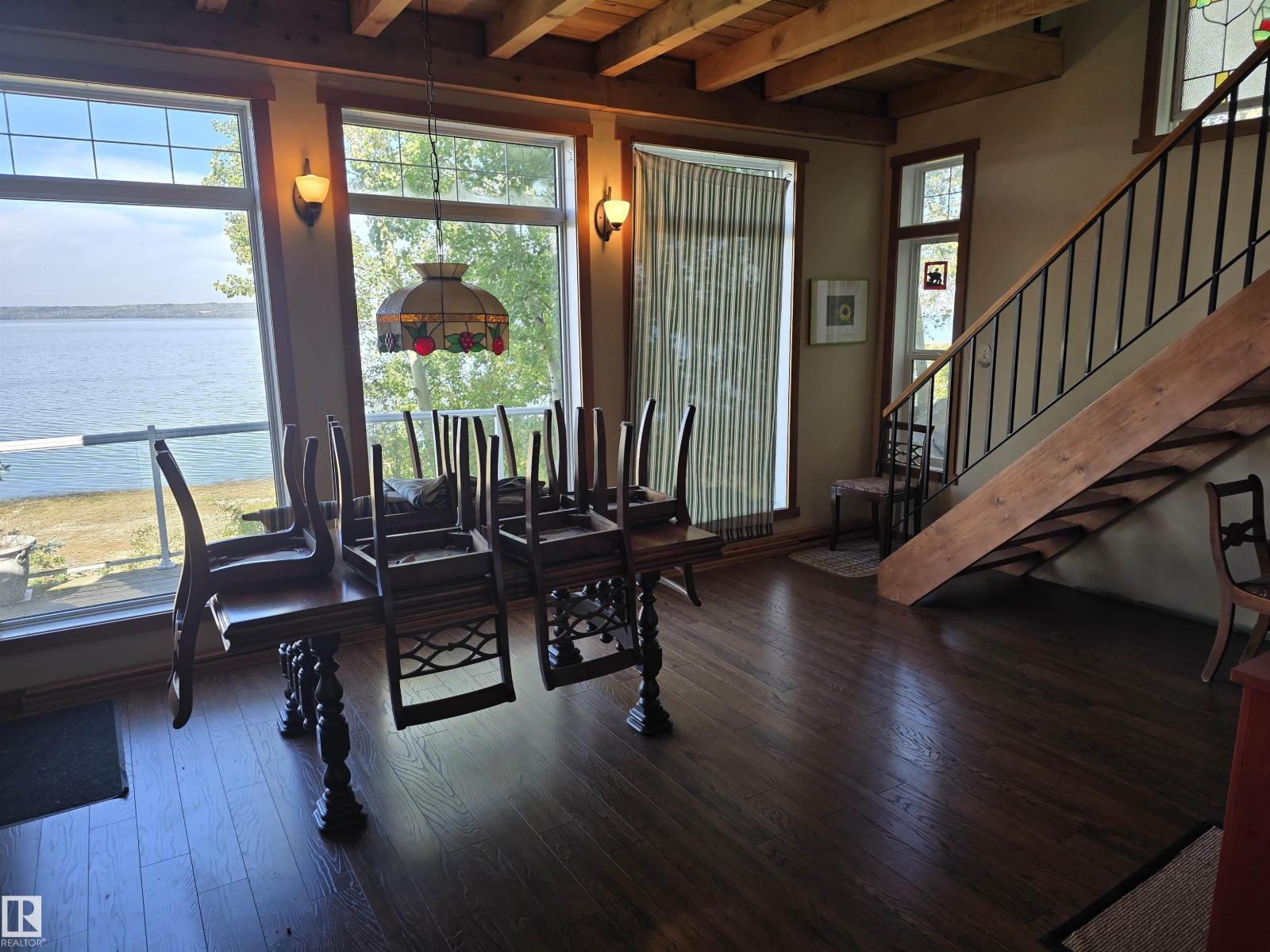 15 52515 Range Road 52 - 12
