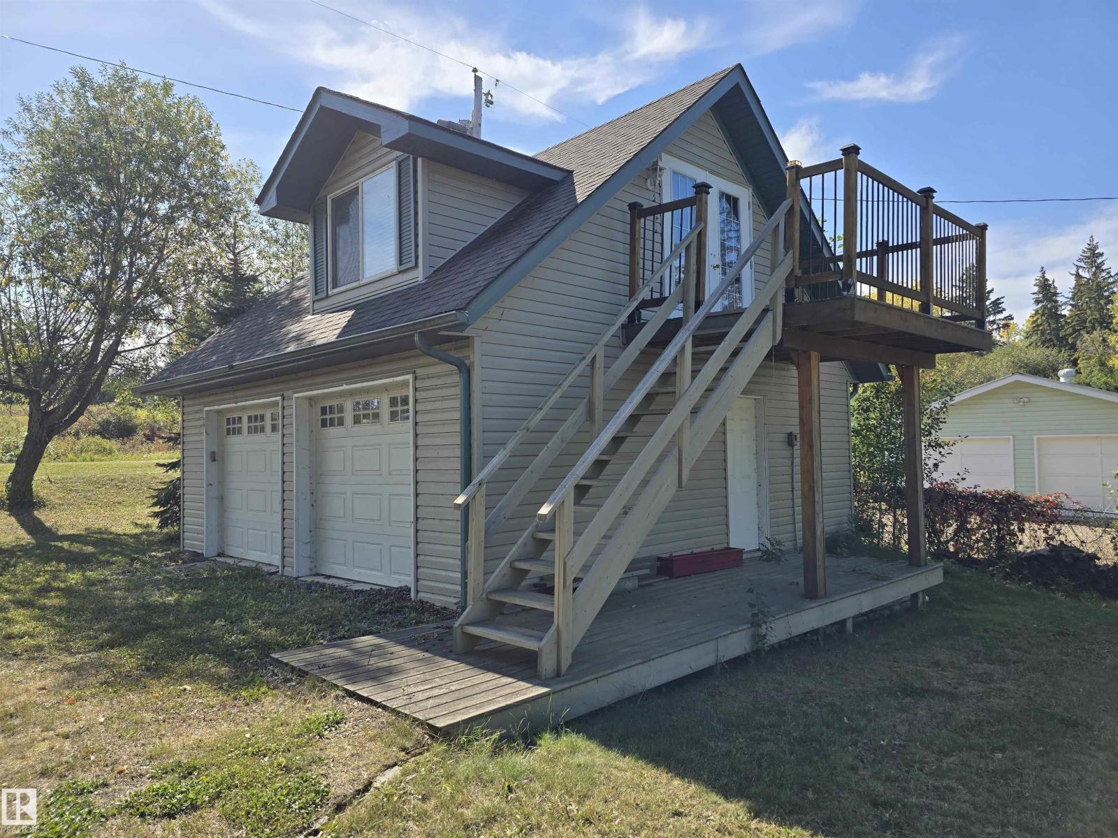 15 52515 Range Road 52 - 39
