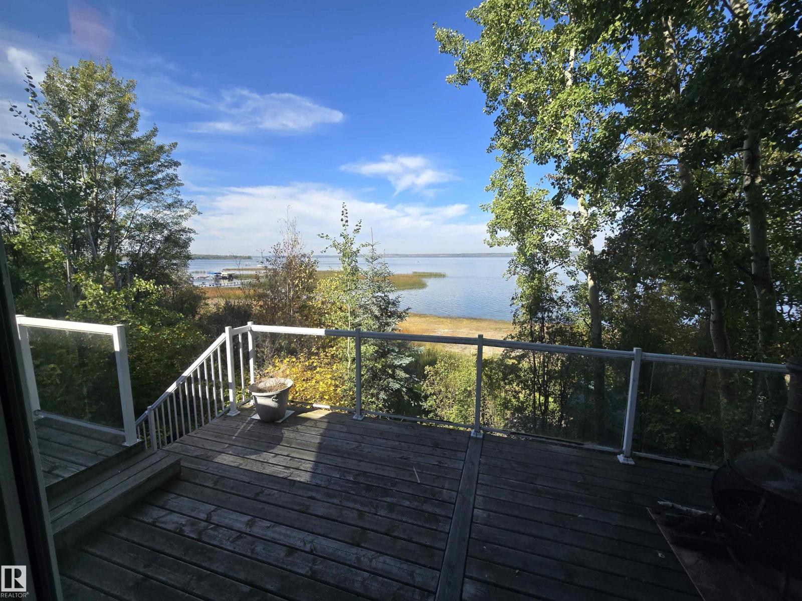 15 52515 Range Road 52 - 27