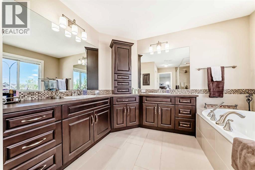 121 Drake Landing Manor - 30
