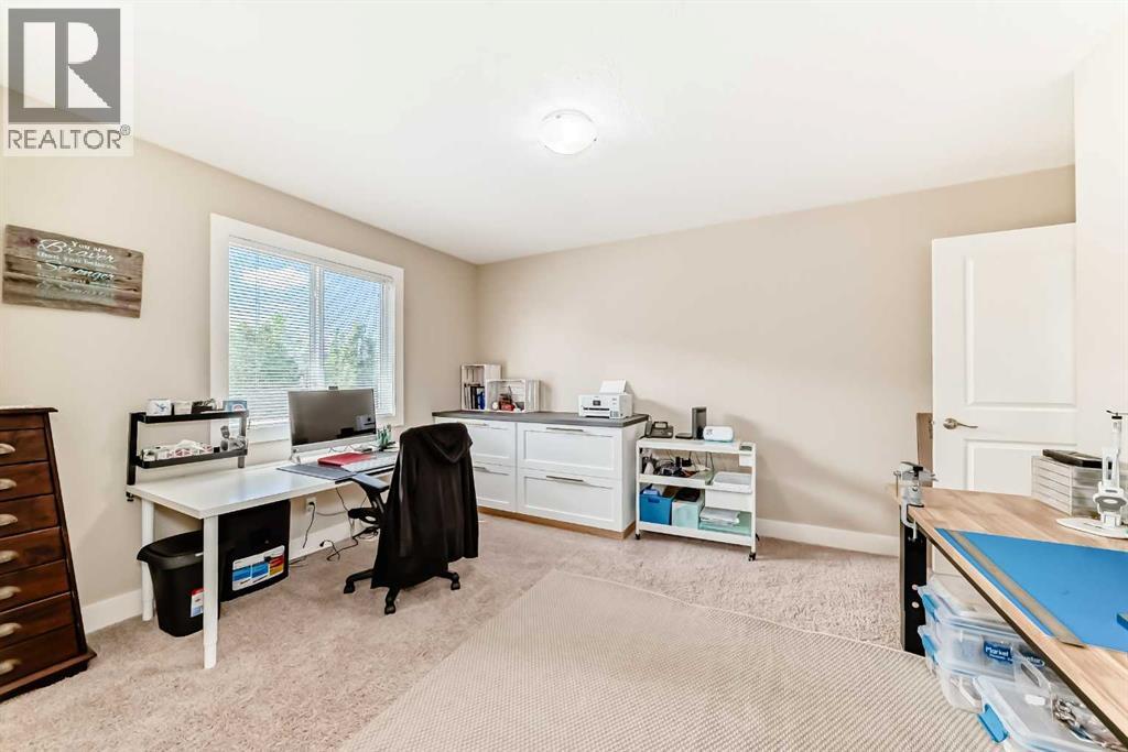 121 Drake Landing Manor - 34
