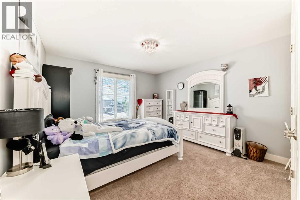 121 Drake Landing Manor - 33