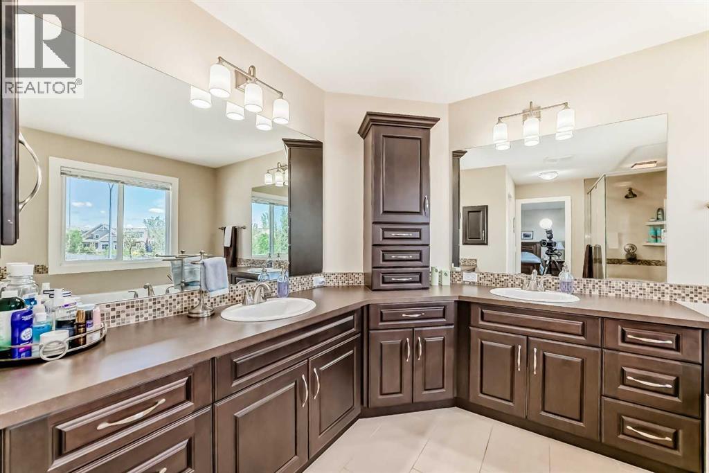 121 Drake Landing Manor - 31