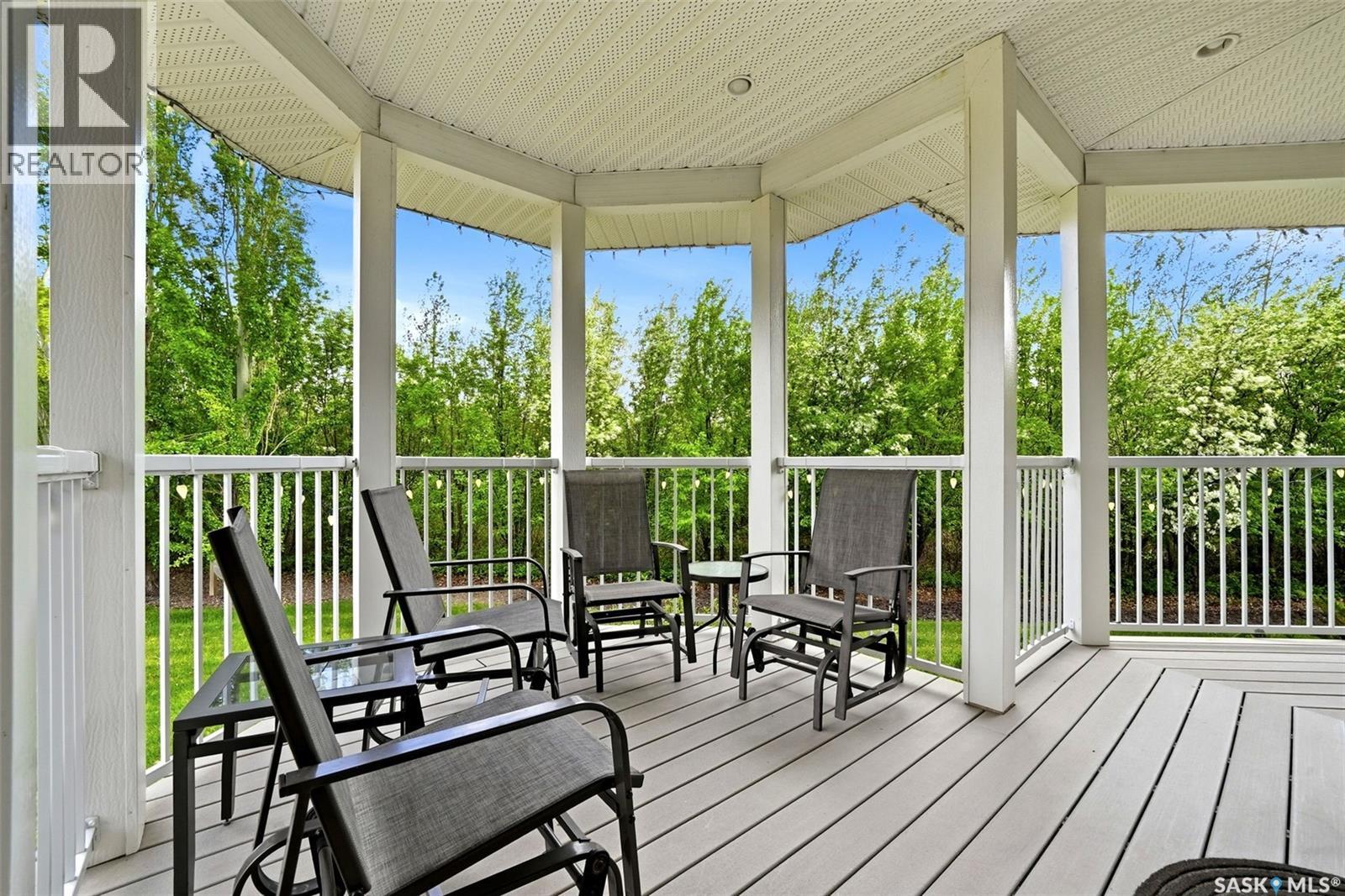 24 Bardel CRESCENT - 44