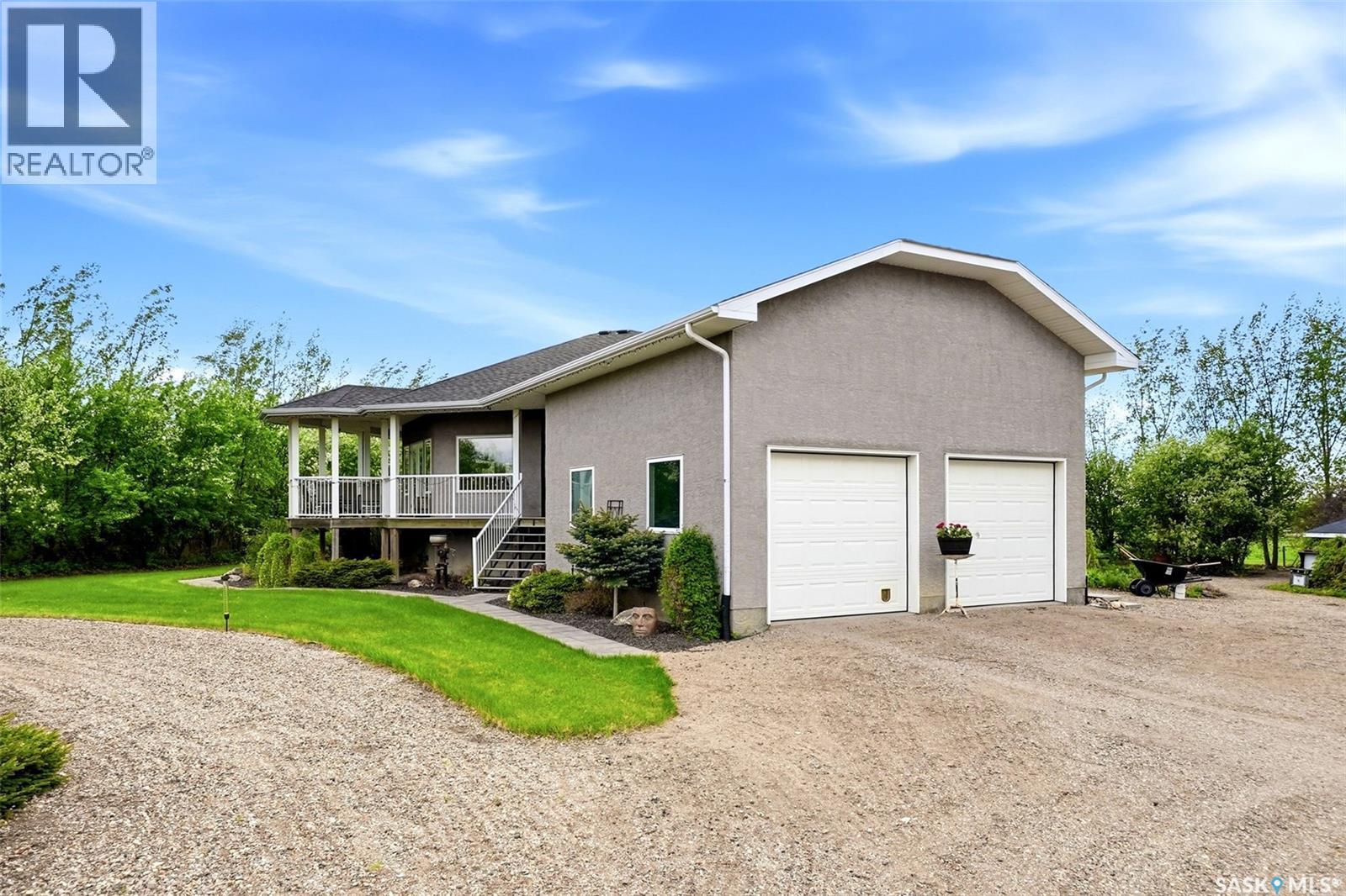 24 Bardel CRESCENT - 60