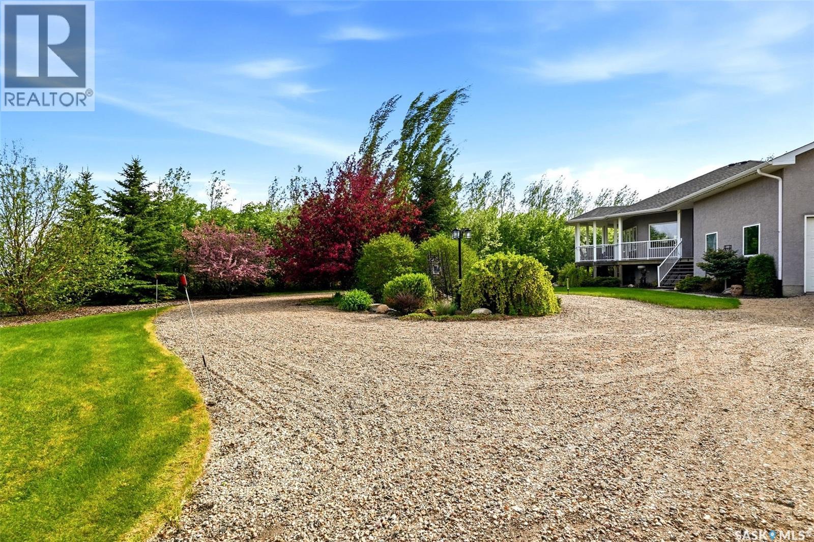 24 Bardel CRESCENT - 62