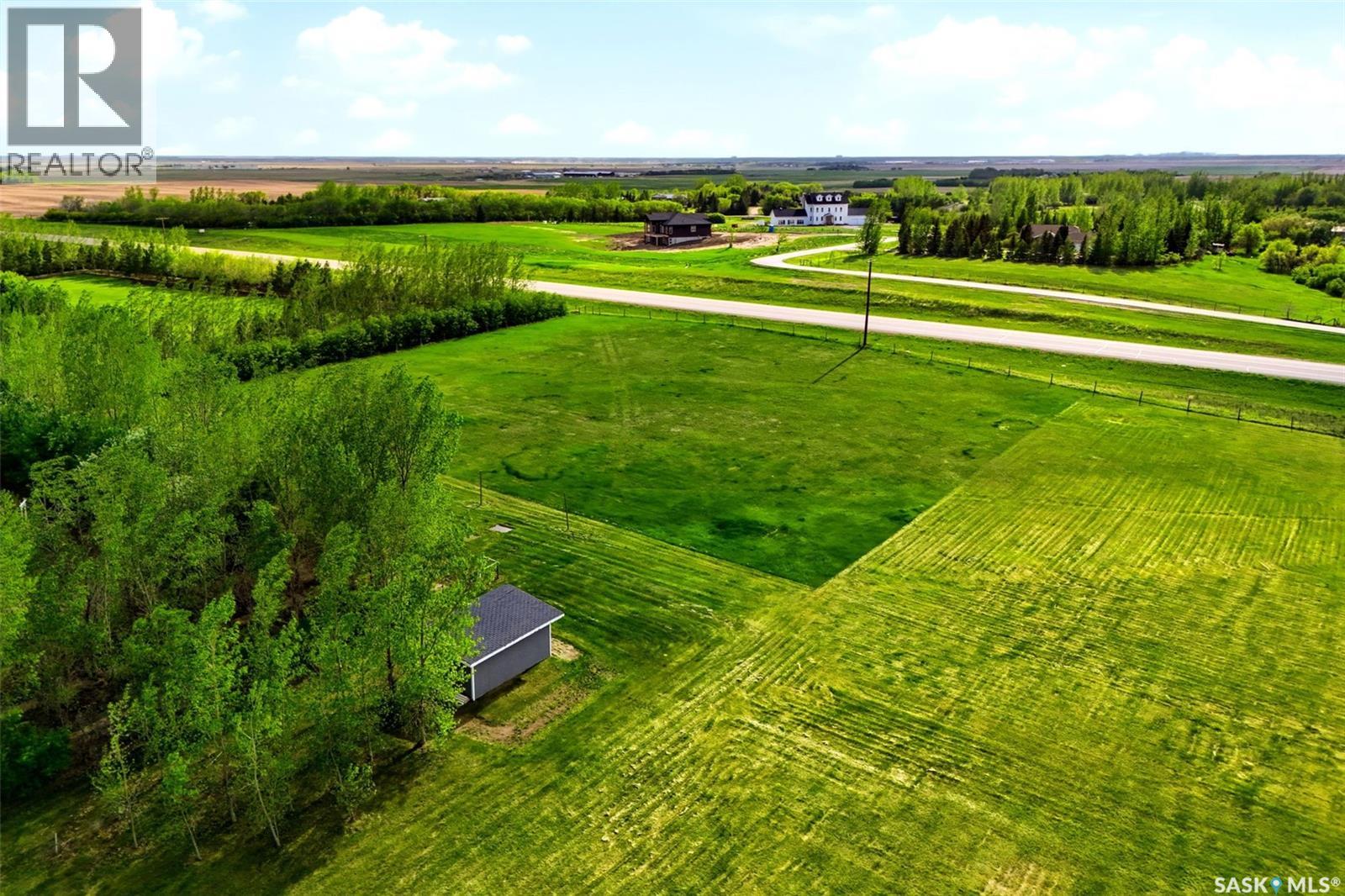 24 Bardel CRESCENT - 66