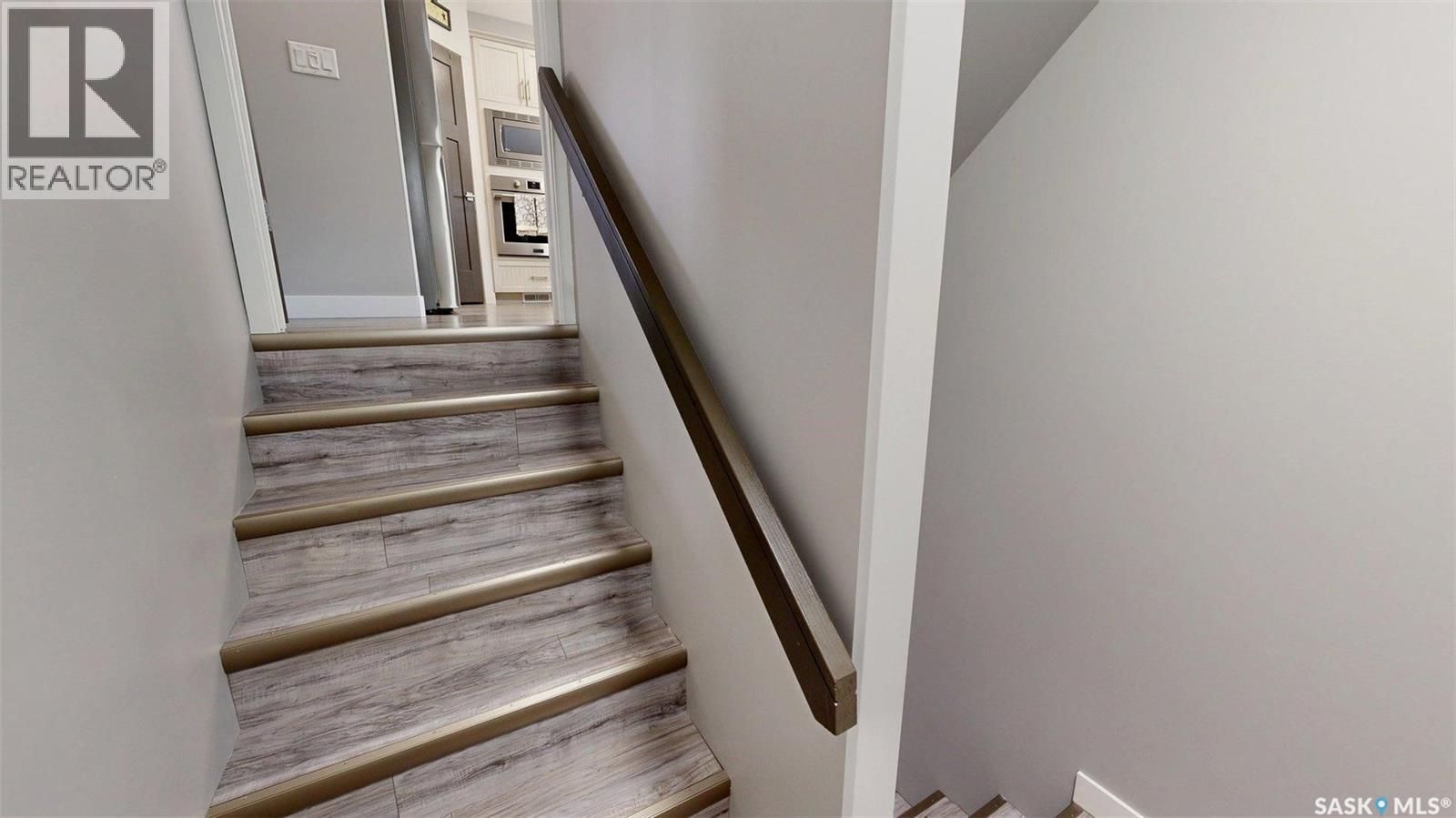 723 Aspen CRESCENT - 26
